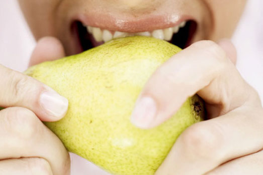 Milagroso Mirar furtivamente Escuela de posgrado Comer peras podría evitar los síntomas y el dolor provocados por las  hemorroides – Simfruit