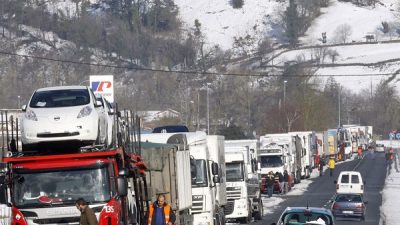 camiones con fruta en europa